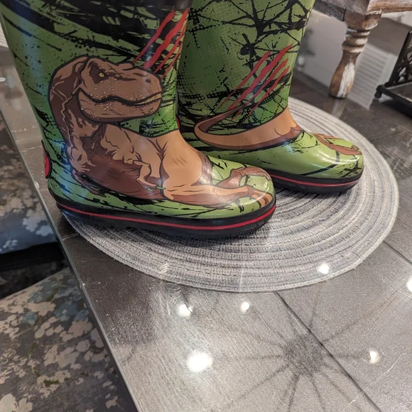 Jurassic Park rainboots - Picture 6 of 6